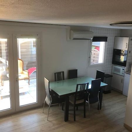 Pavillon 3 Chambres Avec Veranda Et Climatisation. Sorede Ngoại thất bức ảnh