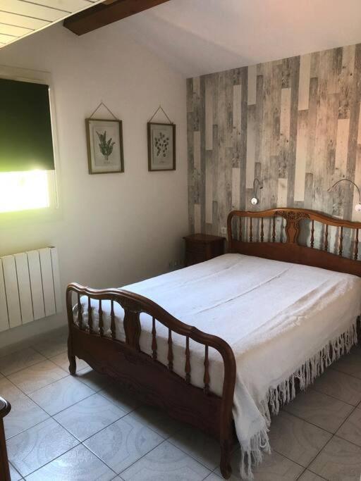 Pavillon 3 Chambres Avec Veranda Et Climatisation. Sorede Ngoại thất bức ảnh